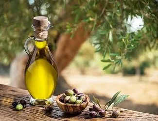 تصویر 3 از قیمت خرید روغن زیتون بدون بو + فروش ویژه